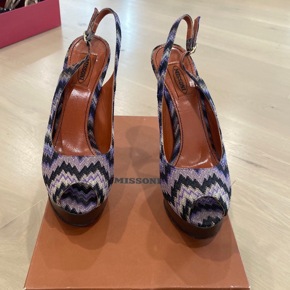 Missoni platform peep toe